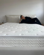 Matelas à ressorts ensachés en mousse à mémoire de forme H2/3 180x200 cm