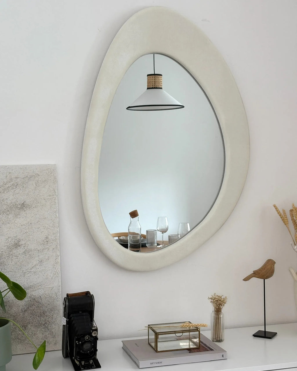 Miroir ovale velours blanc cassé 60x90 cm