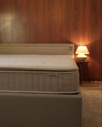 Matelas à ressorts ensachés en latex H2/3 180x200 cm