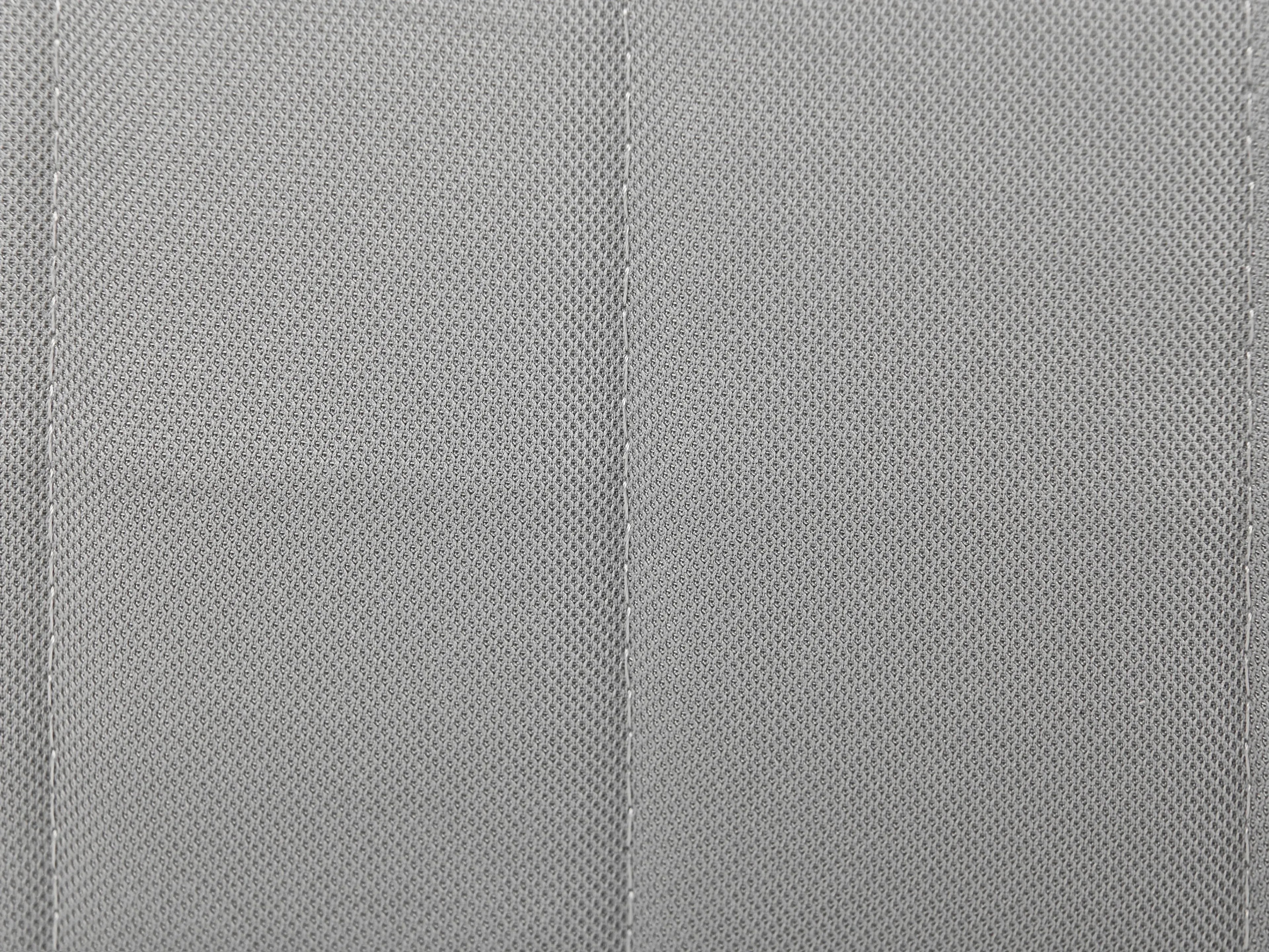 Matelas à ressorts ensachés et mousse à mémoire de forme Fermeté élevée H3/4 120x200 cm